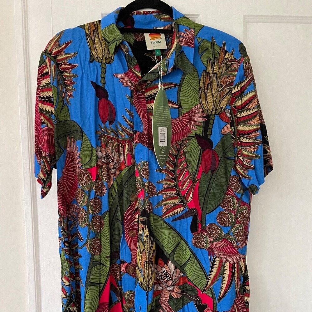 Farm Rio Rayon Button Front Shirt Size Small Totally Tuiuiu Relaxed Fit